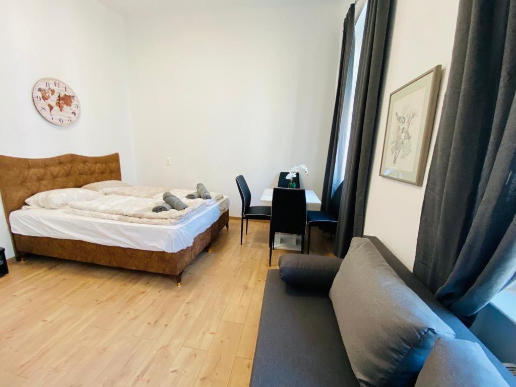 Deluxe Quad Room Dw Wien Ngoại thất bức ảnh