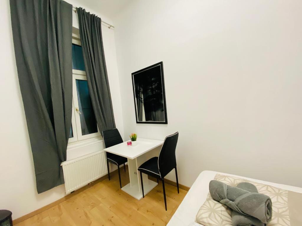Deluxe Quad Room Dw Wien Ngoại thất bức ảnh